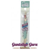 Hamanaka Aluminum Crochet Hook 7.5/0 - 9/0 (4.5MM and 5.5MM) Hamanaka Aluminum Crochet Hook 7.5/0 - 9/0 (4.5MM and 5.5MM)