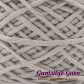 Gantsilyo Guru Bulky Cashmere Blend Light Buff