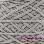 Gantsilyo Guru Bulky Cashmere Blend Chalk