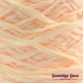 Gantsilyo Guru Bulky Cashmere Blend Light Yellow