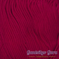 Gantsilyo Guru Light Cashmere Blend Cherry Red