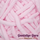 Gantsilyo Guru Super Bulky Chenille Pastel Pink