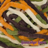Gantsilyo Guru Super Bulky Chenille Veggie