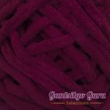 Gantsilyo Guru Super Bulky Chenille Maroon