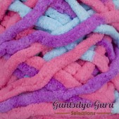 Gantsilyo Guru Super Bulky Chenille Berries