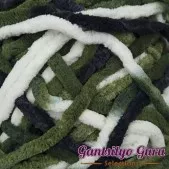 Gantsilyo Guru Super Bulky Chenille Camo