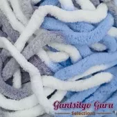 Gantsilyo Guru Super Bulky Chenille Iceberg