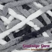 Gantsilyo Guru Super Bulky Chenille Seal