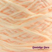 Gantsilyo Guru Bulky Cashmere Blend Light Yellow