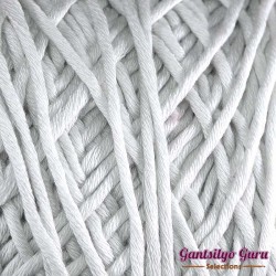 Gantsilyo Guru Bulky Cashmere Blend Silver