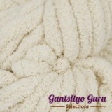 Jumbo Chenille Dirty White