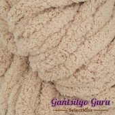 Jumbo Chenille Tan