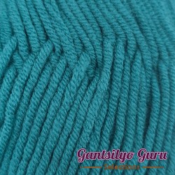 Love Knots Acrylic 5Ply 23